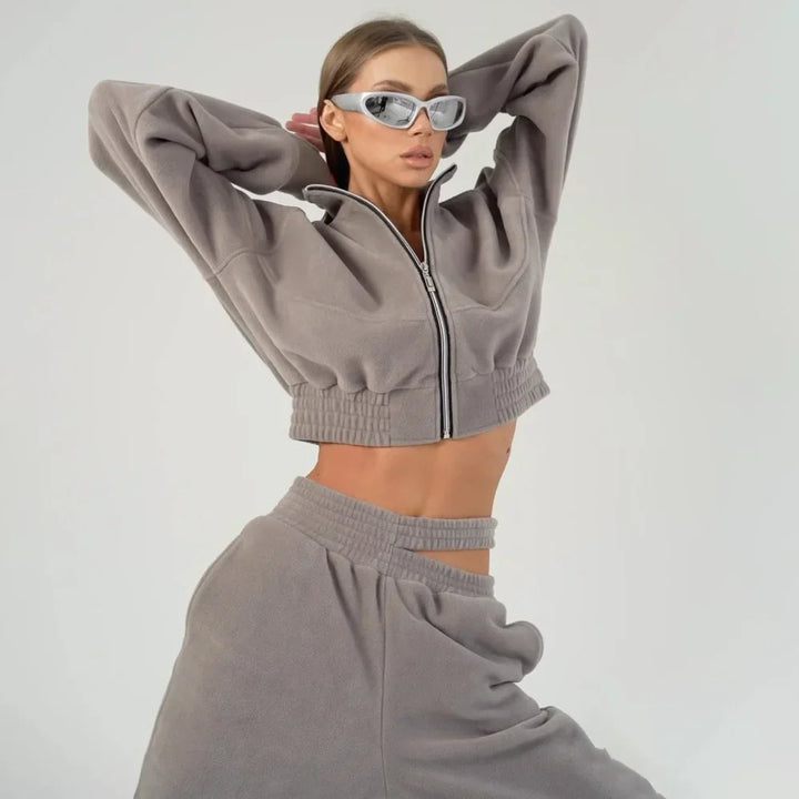 Mia - Cropped hoodie met rits en bijpassende joggingbroek